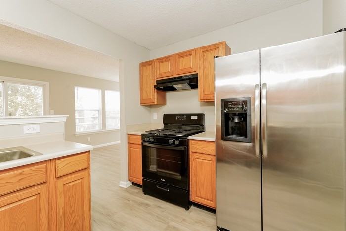 466 Harmony Dr - Photo 7 of 13