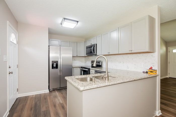 103 Duff St - Photo 5 of 10
