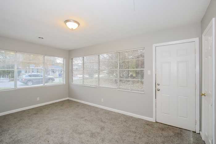 3616 Alene Cir - Photo 6 of 11