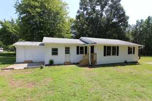 3915 Foster Dr - Photo 1 of 1