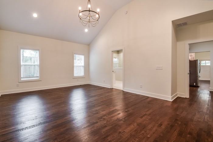 130 Burbank Dr Sw - Photo 6 of 15
