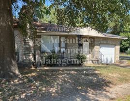 702 2nd St #A - Photo 1 of 1