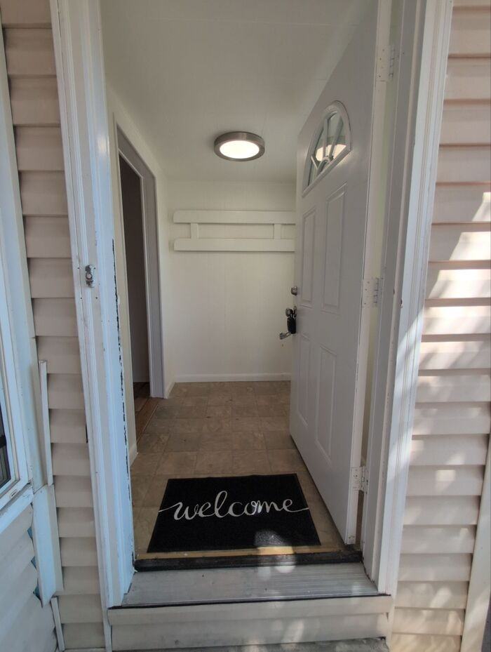 725 Lima St - Photo 3 of 20