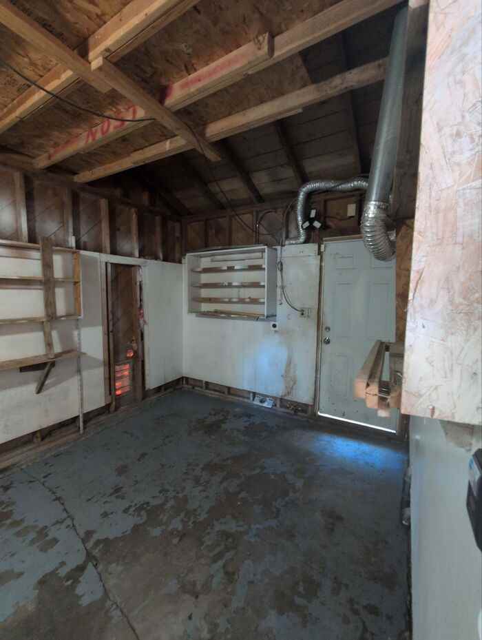 725 Lima St - Photo 7 of 20