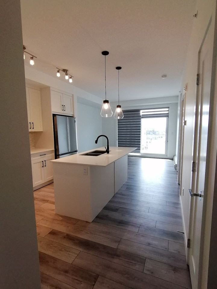 400 Auburn Meadows Common Se - Photo 2 of 15