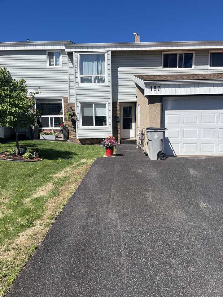 187 Grandin Villge - Photo 6 of 22