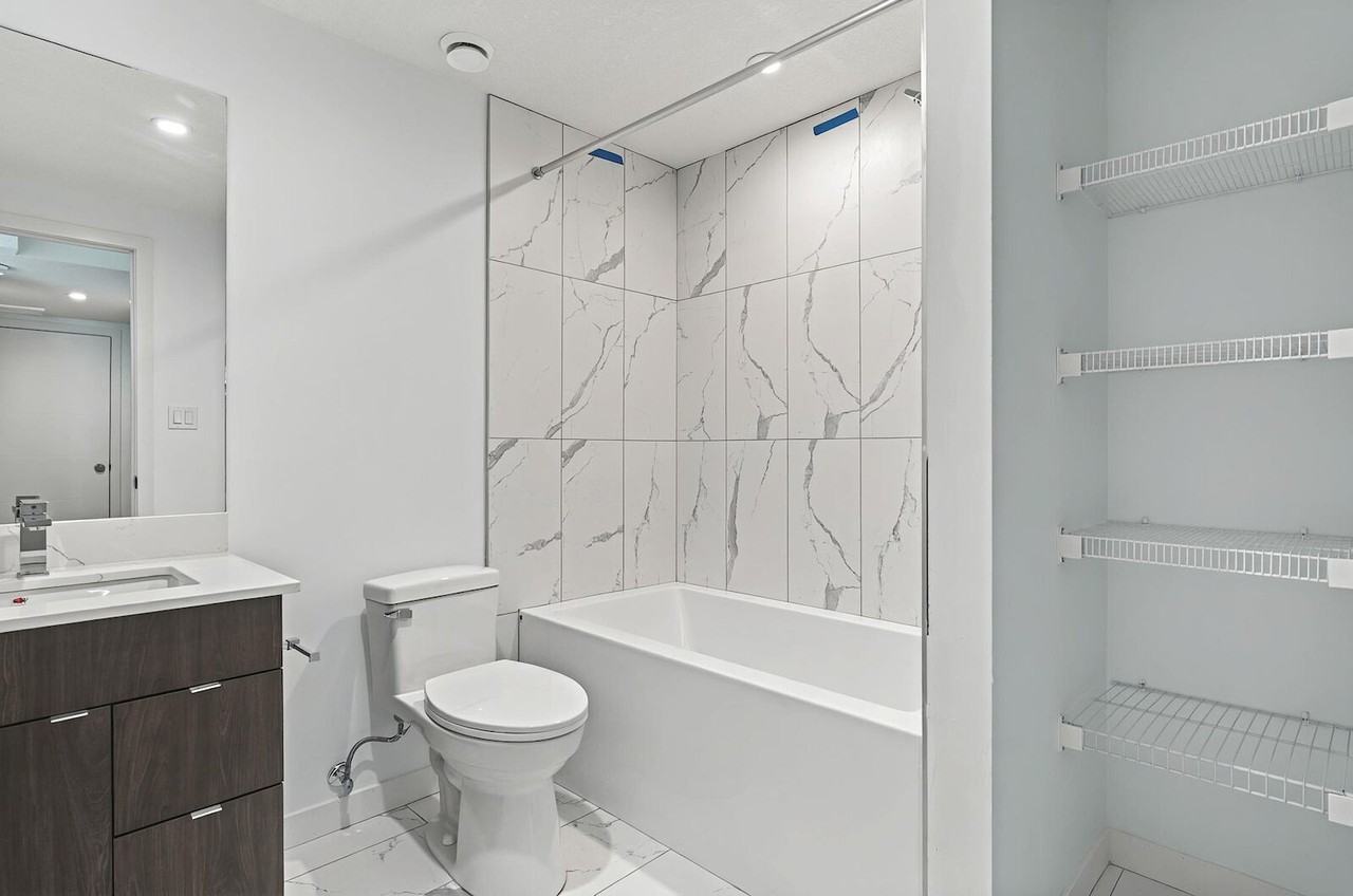 15403 90 Ave Nw - Photo 6 of 10
