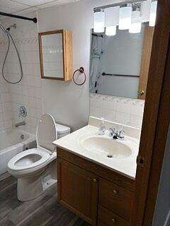 224 Riverwood Close Se - Photo 7 of 9