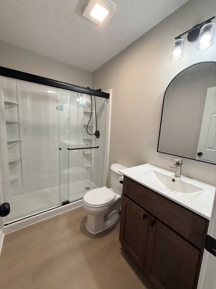 100 Dee Ann Dr #1A - Photo 7 of 10