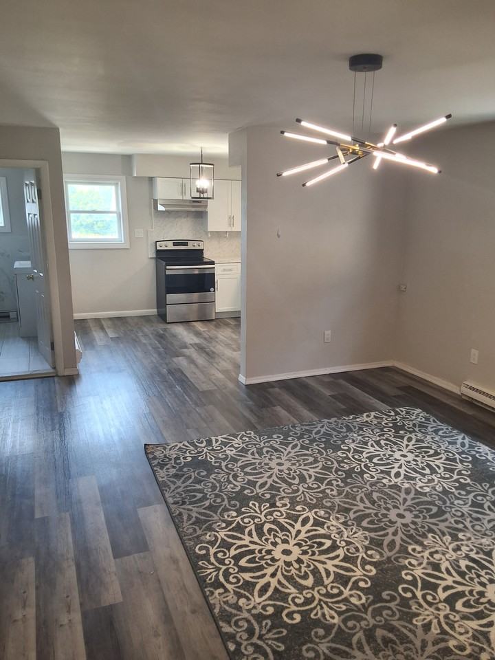 1514 Cedar Ave #2 - Photo 2 of 7