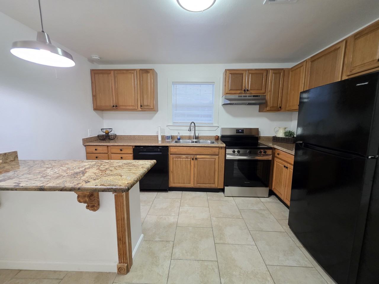556 Westwood Dr #556 - Photo 7 of 18