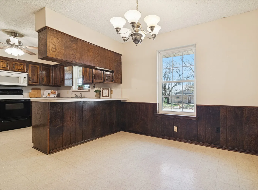 941 Maple St #NA - Photo 6 of 10
