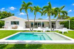 2882 W Vina Del Mar Blvd #NA - Photo 1 of 1