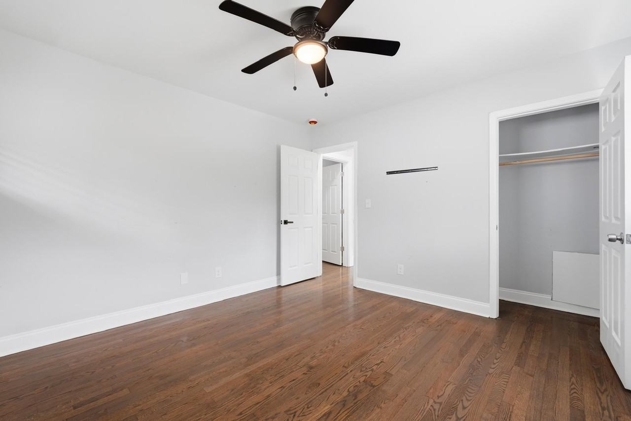 2587 Lancaster Dr #NA - Photo 6 of 20