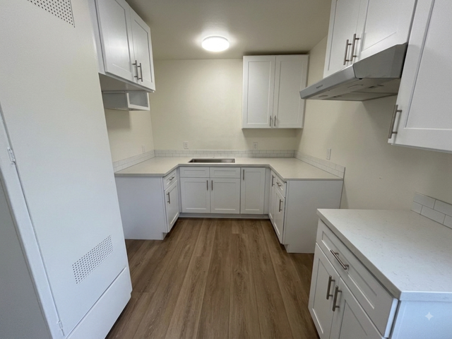 12000 Moorpark St #11 - Photo 6 of 8