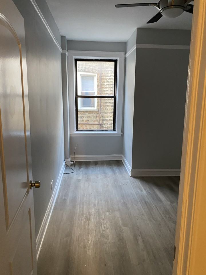7051 S Bennett Ave #202 - Photo 3 of 7
