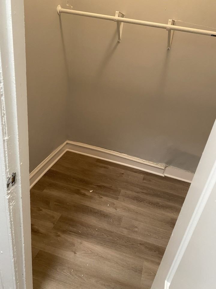 7051 S Bennett Ave #202 - Photo 5 of 7