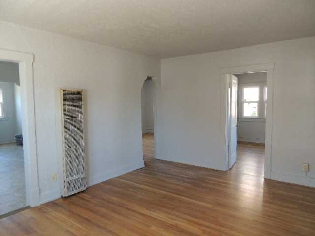 516 Granite Ave Nw #NA - Photo 5 of 22
