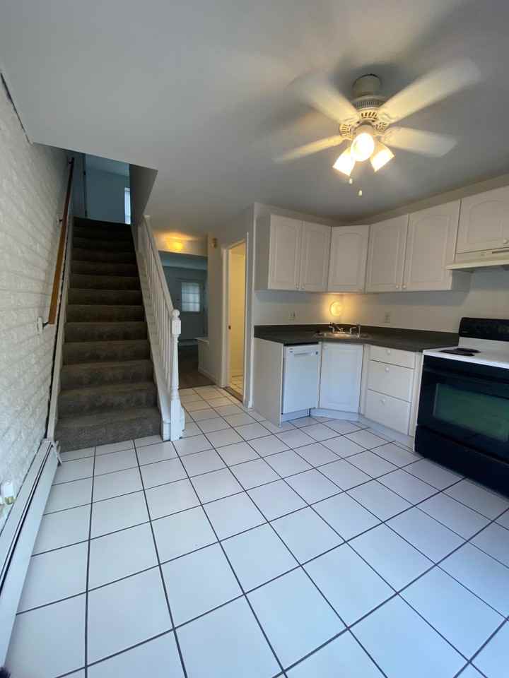 135 Floral Ave #135FLORAL - Photo 5 of 16
