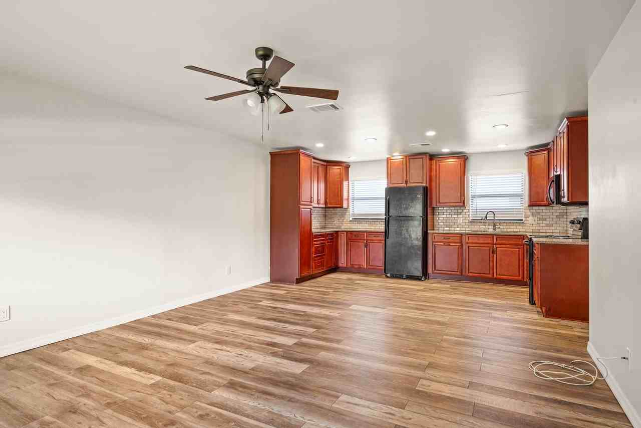 4945 91st Ave N #C - Photo 6 of 31