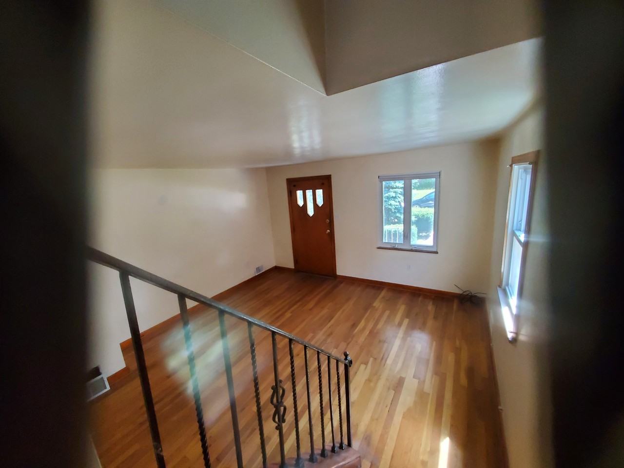 1515 Ridge Ave #NA - Photo 3 of 13