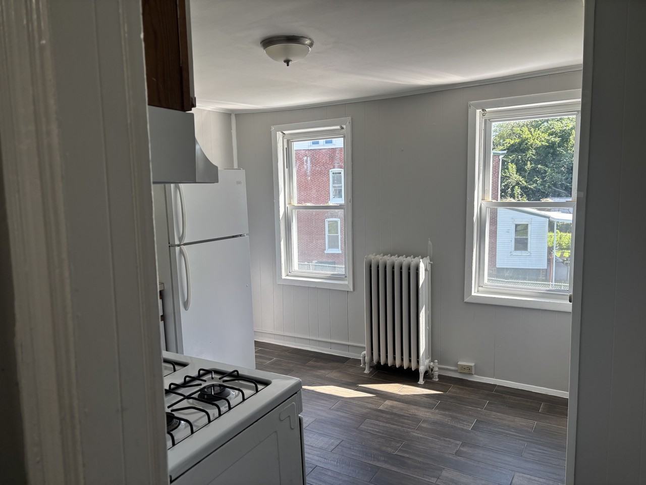 436 Pennington Ave #2ndFL - Photo 6 of 13