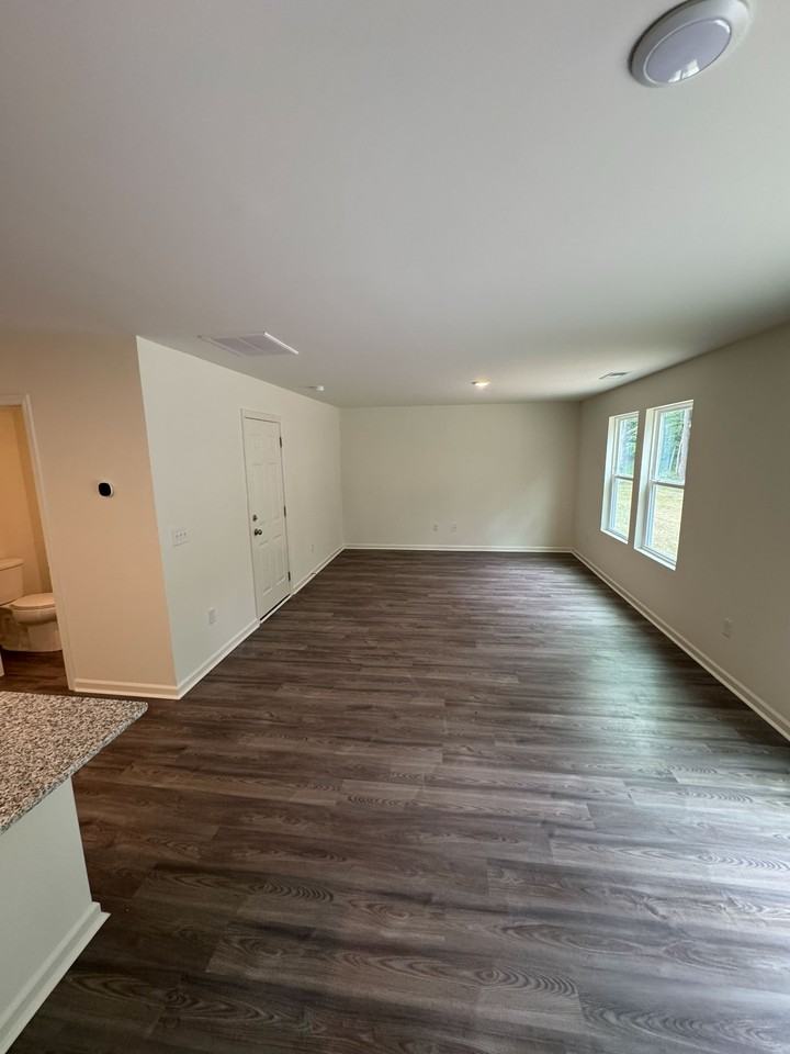 487 Hewett Landing Dr Sw #NA - Photo 3 of 11