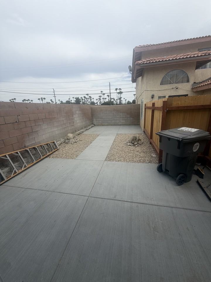 32880 Rancho Vista Dr #E - Photo 2 of 8