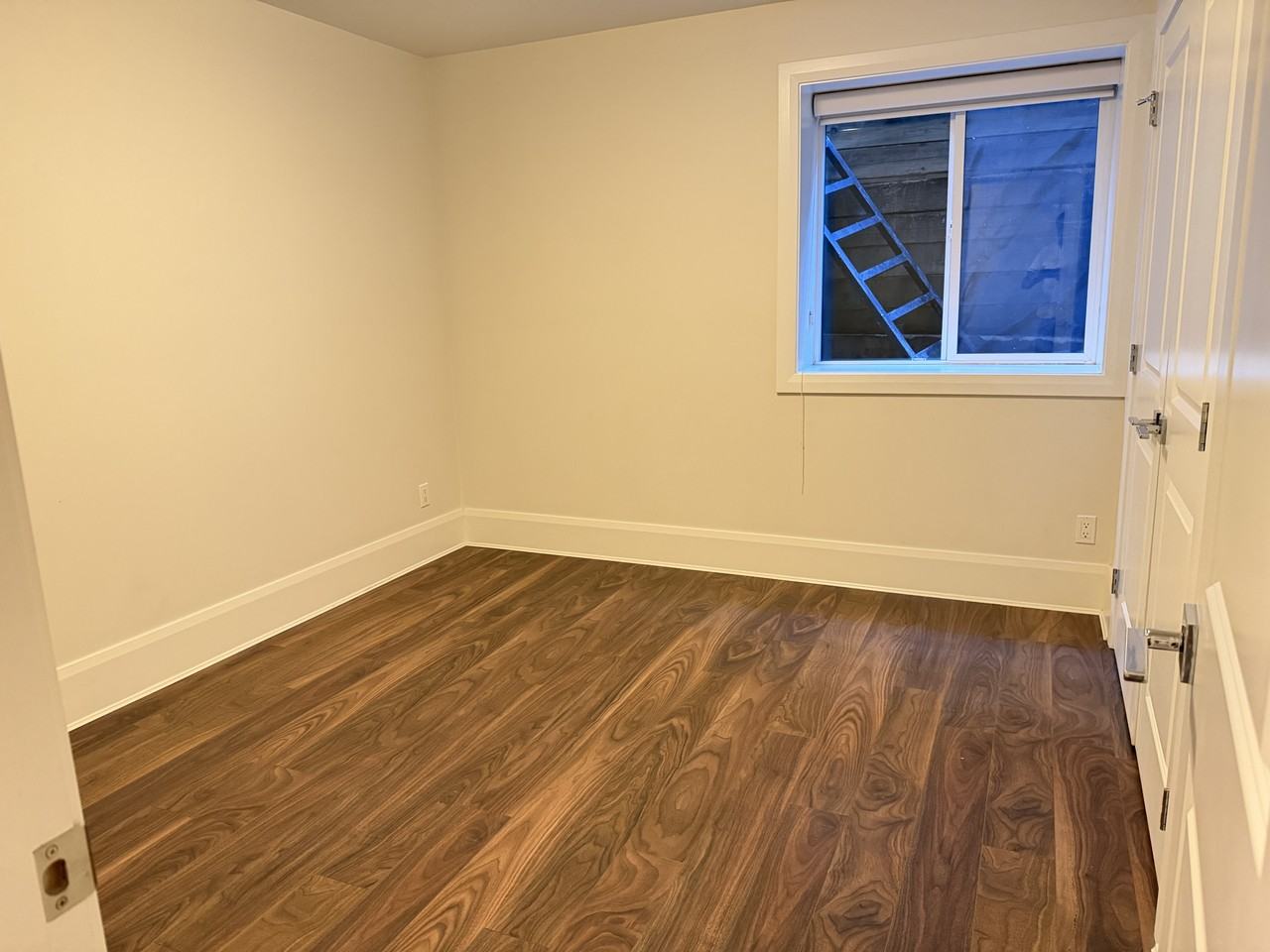 2937 Edgemont Boulevard #B - Photo 6 of 10