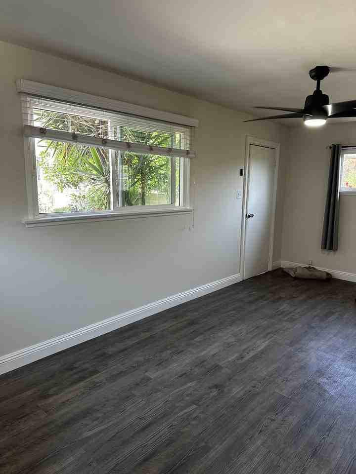 1939 1/2 Eastlake Ave #NA - Photo 6 of 6