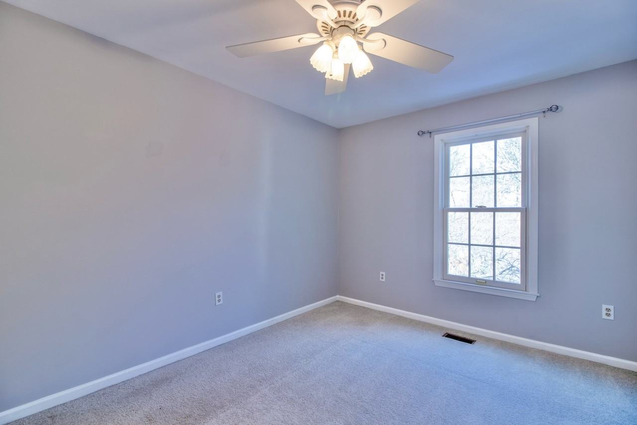 8871 Winding Hollow Way - Photo 5 of 40
