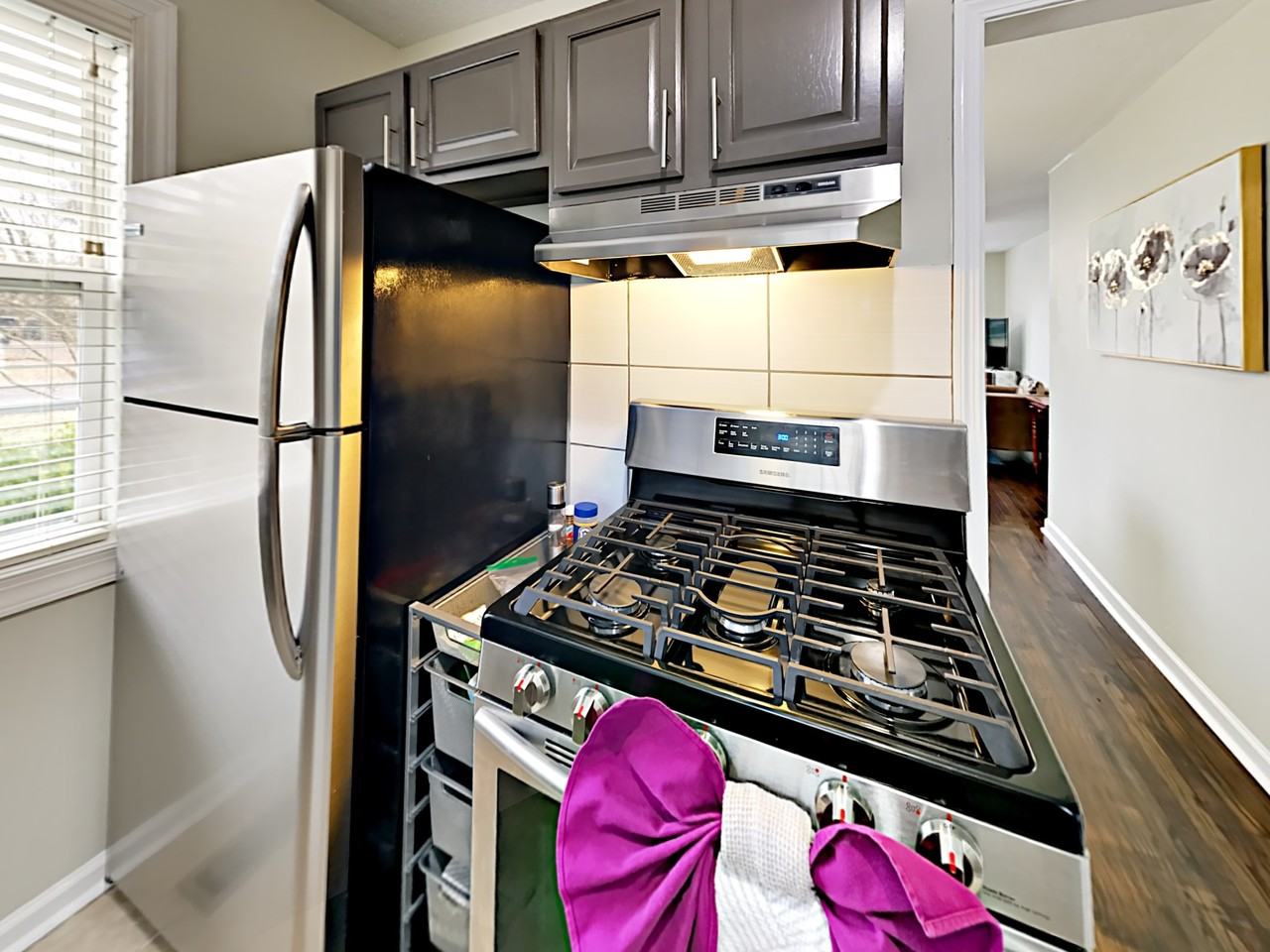 913 Emmett Ave #NA - Photo 5 of 13