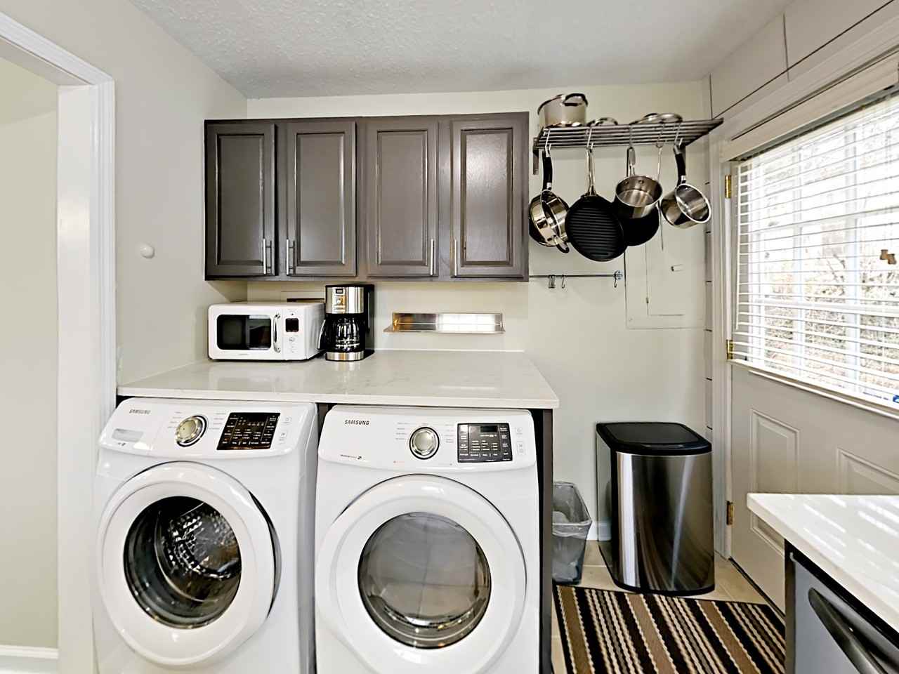 913 Emmett Ave #NA - Photo 7 of 13