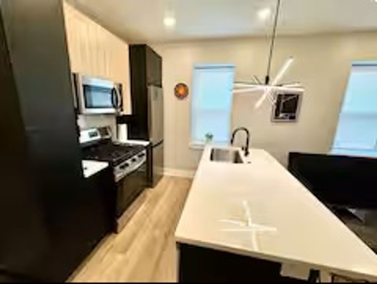 Lincoln Place Realty LLC - Photo 2 of 13
