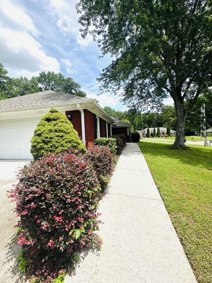 101 Foxwatch Cir #NA - Photo 3 of 49