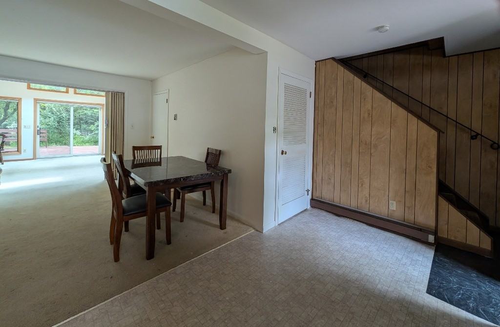 52 Medallion Rd #1 - Photo 4 of 28