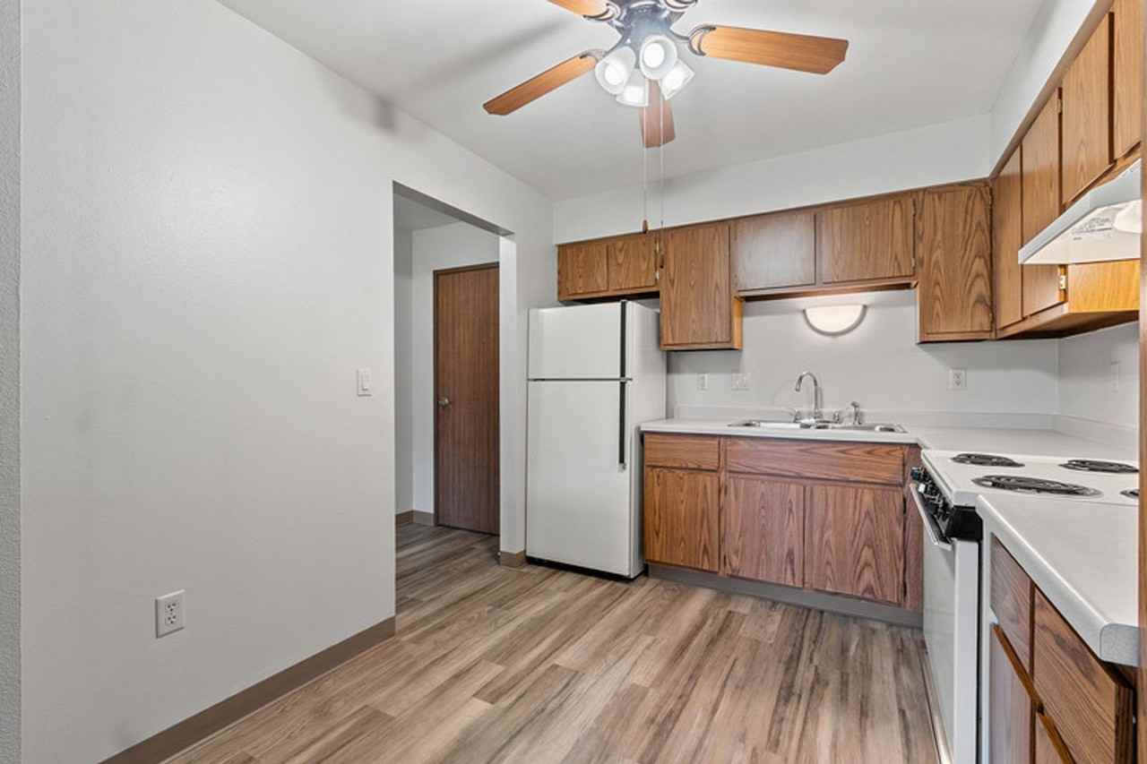 Mayville Heights Apartments - Photo 4 of 50