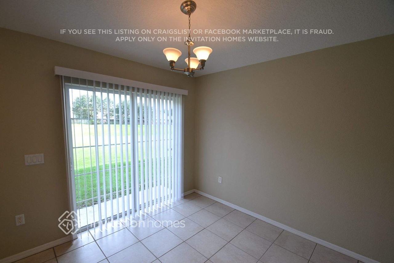 11916 Mango Groves Blvd - Photo 6 of 13