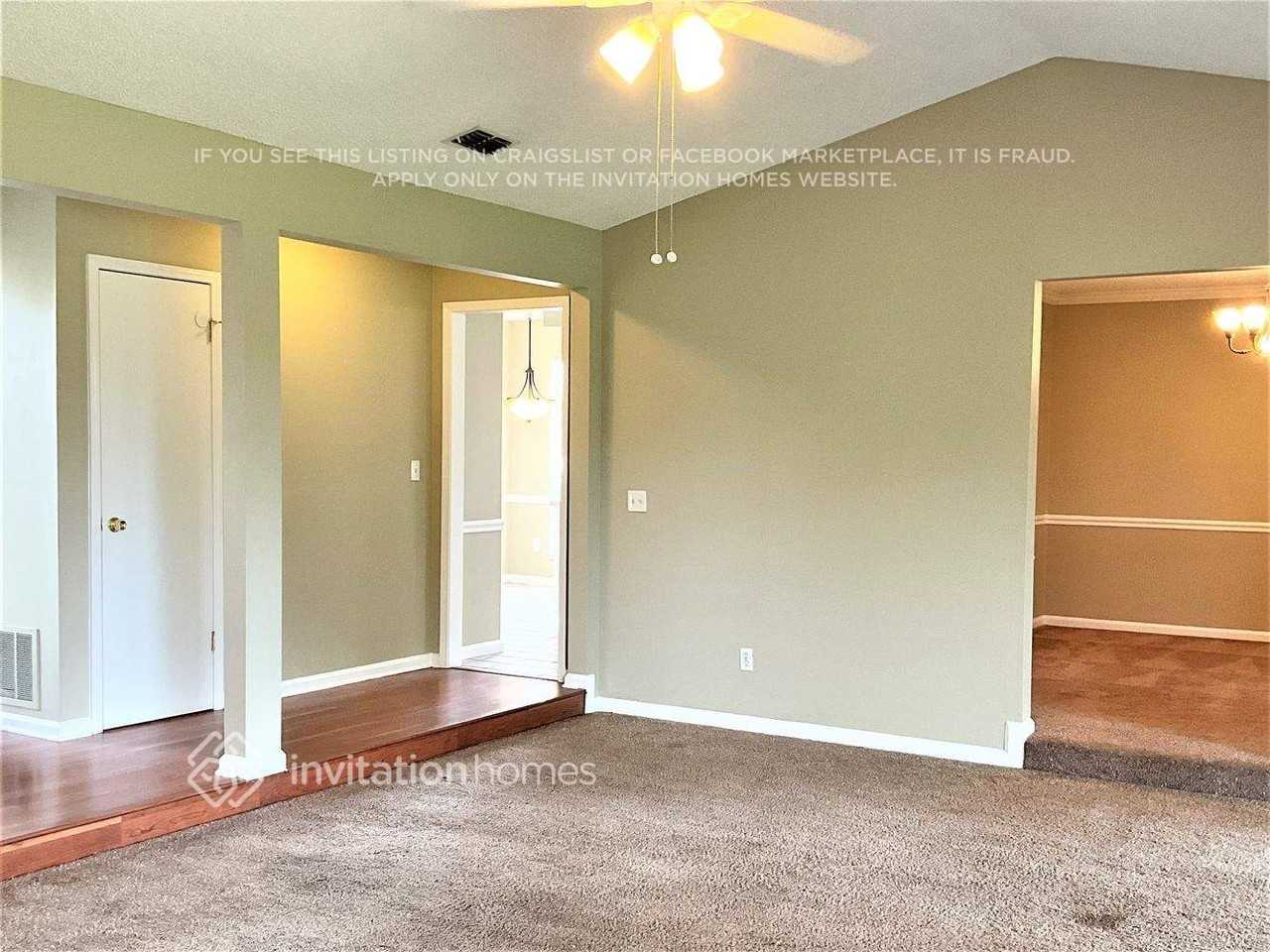 2466 Ridgecrest Ave - Photo 5 of 18