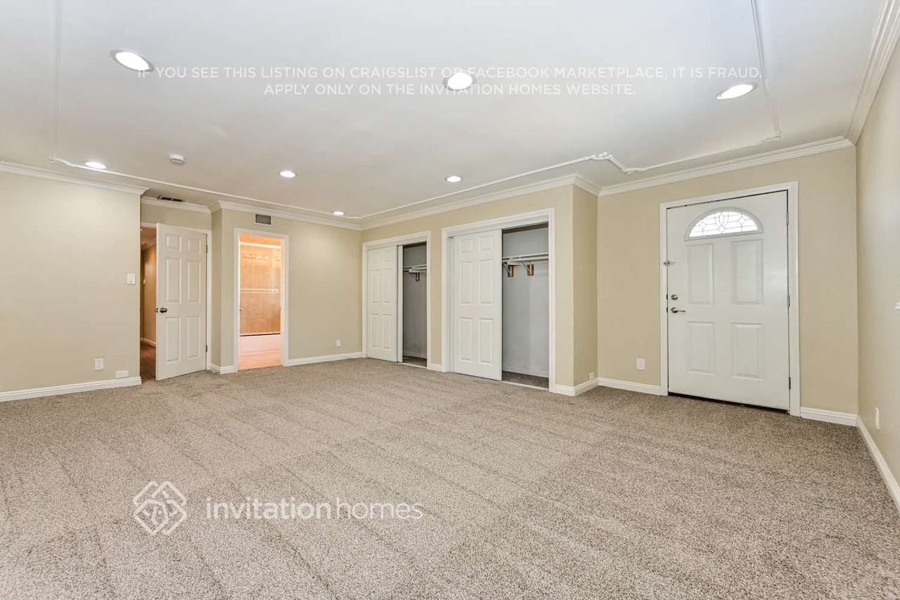 13425 Ebell St - Photo 4 of 18