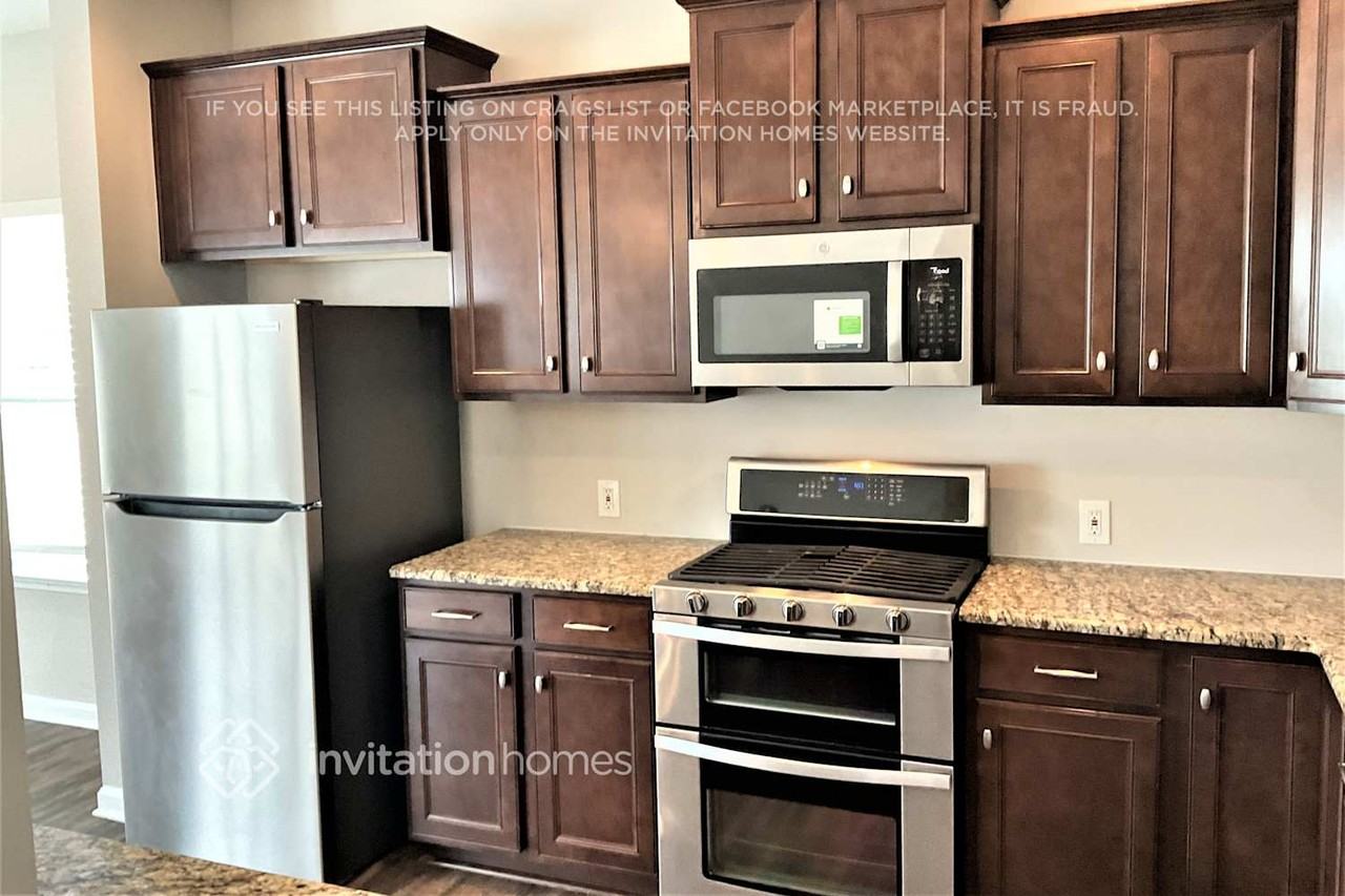 3604 Moorhen Dr - Photo 5 of 16