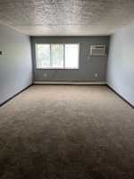 featured image of 335 275- 335 Sterling Ave