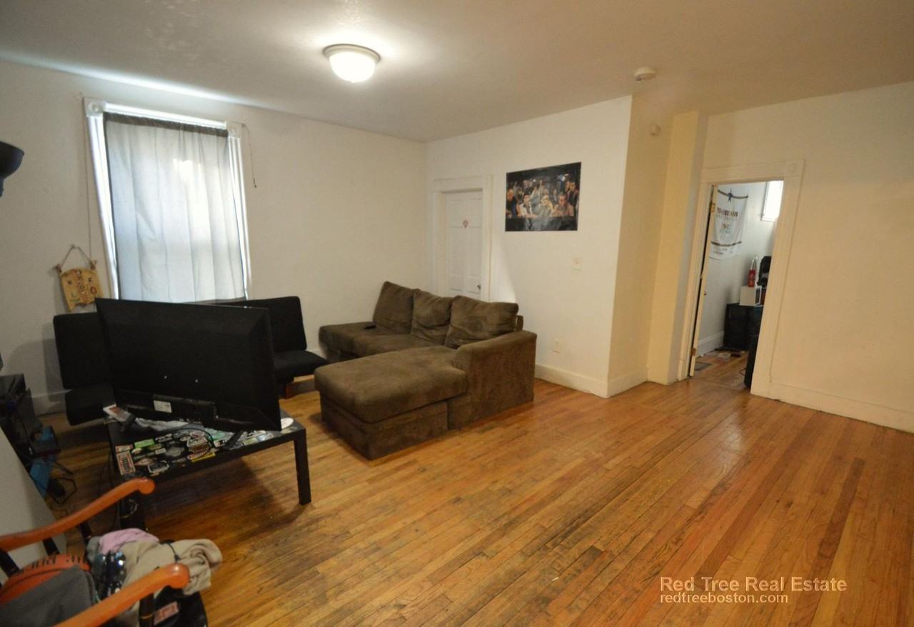 21 Pratt St - Photo 5 of 31