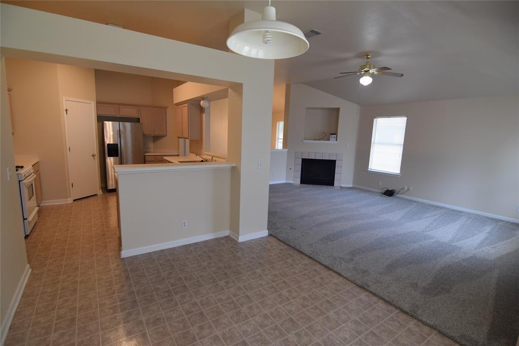 380 Zebra Dr #1 - Photo 3 of 12