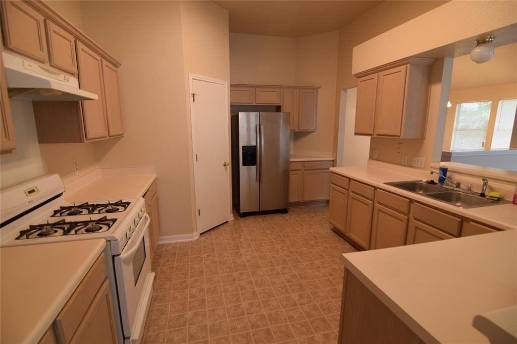 380 Zebra Dr #1 - Photo 5 of 12