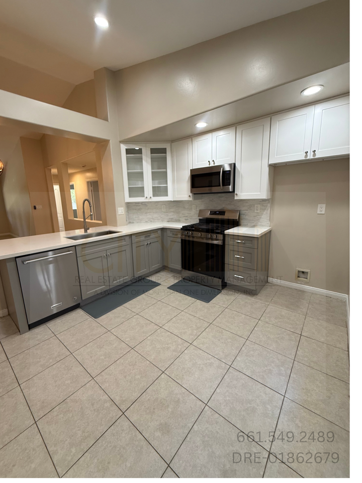 8503 Spanish Bay Dr #1 - Photo 6 of 17