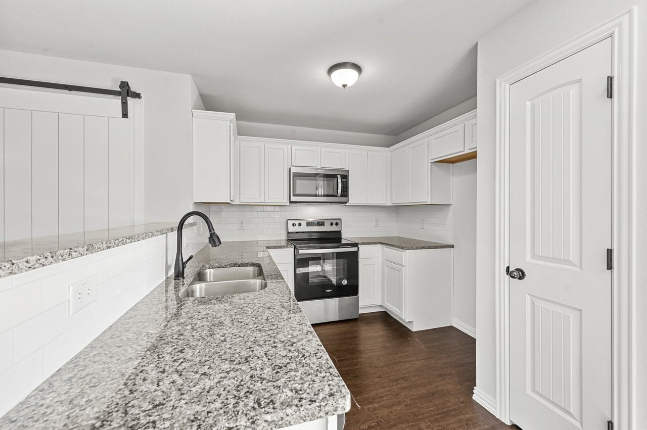 236 West Lake Avenue; Sherman 75090 #236 - Photo 3 of 24