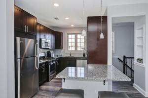 featured image of 210 Johnson St #210