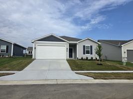 featured image of 12427 South Aspen Lane Lake Lotawana MO 64086 #1