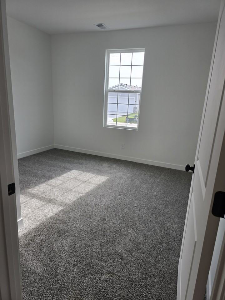 12427 South Aspen Lane Lake Lotawana MO 64086 #1 - Photo 5 of 19